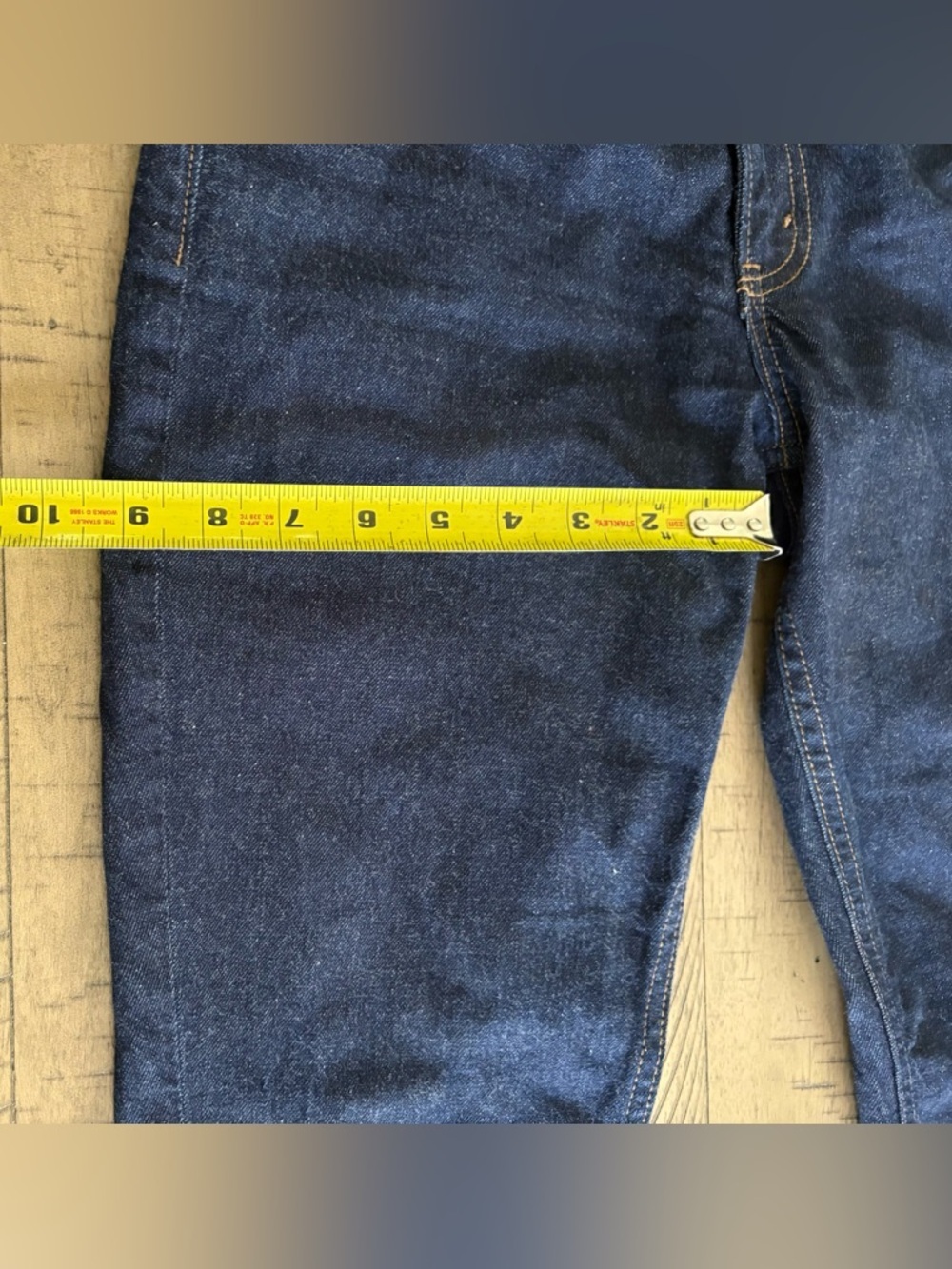 Like New Abercrombie & Fitch Women's Dark Wash Mid Rise Boot Cut Blue Jeans - Picture 9 of 9